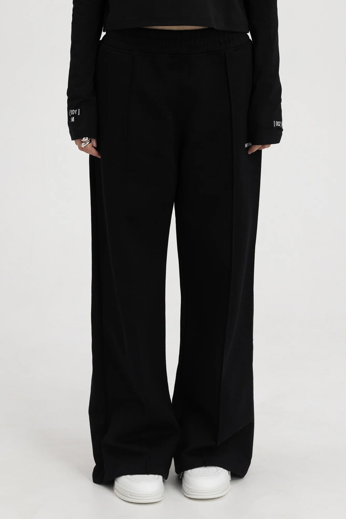 CREASE WIDE-LEG SWEATPANTS BLACK - GOT'EM