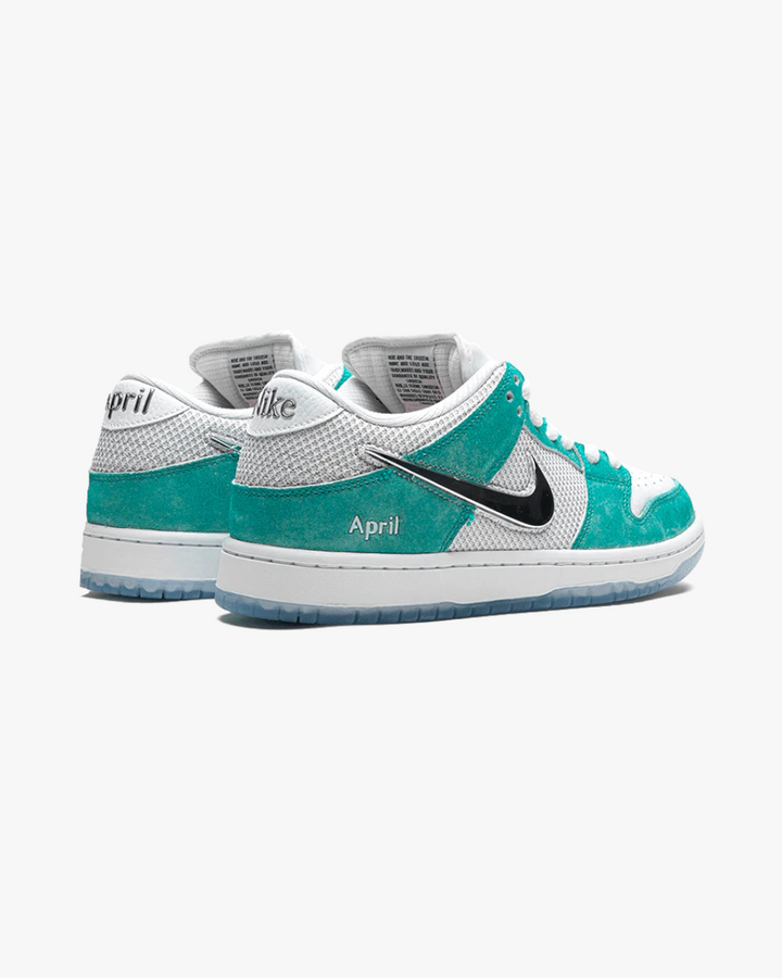 Nike SB Dunk Low April Skateboards - GOT'EM