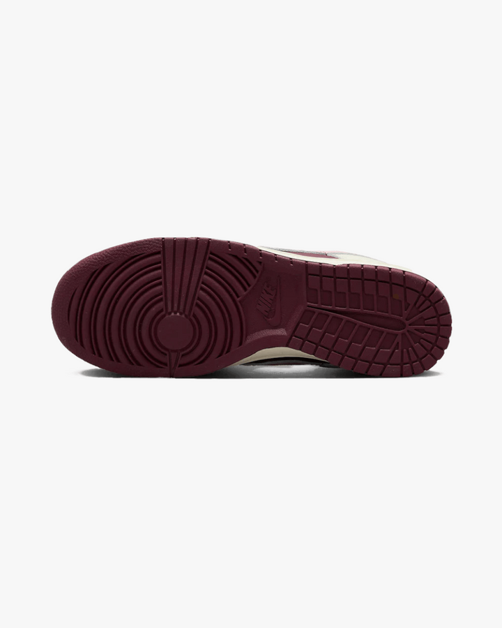 Nike Dunk Low Retro PRM Valentine's Day - GOT'EM
