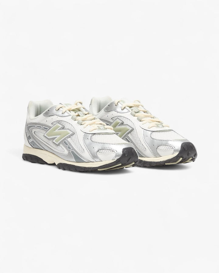 New Balance 204L Silver Metallic Sage Green - GOT'EM