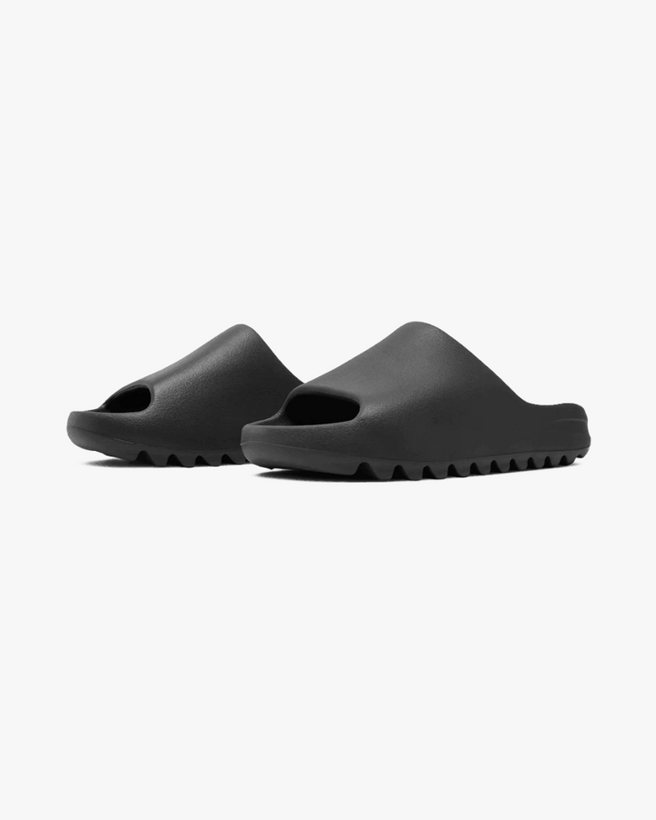 Yeezy Slide Onyx - GOT'EM