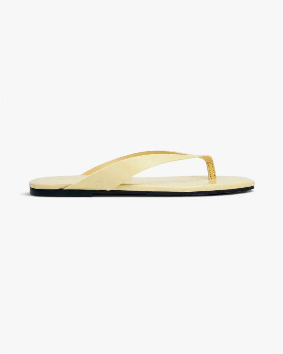 Alohas Japonki Ola Patent Pale Yellow Leather