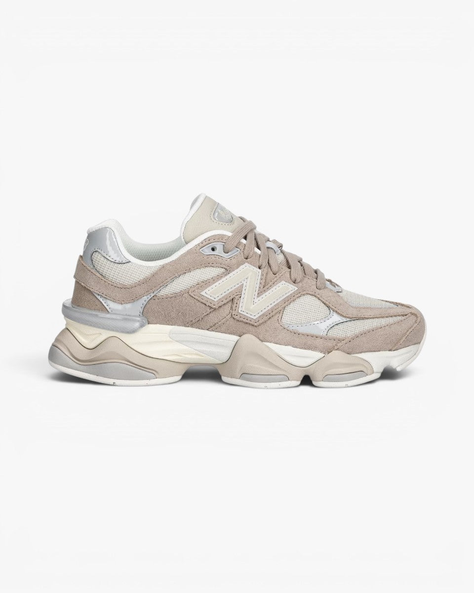 New Balance 9060 Beige Silver