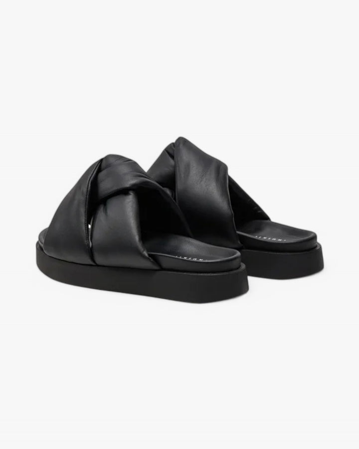 INUIKII Klapki Soft Crossed Black - GOT'EM