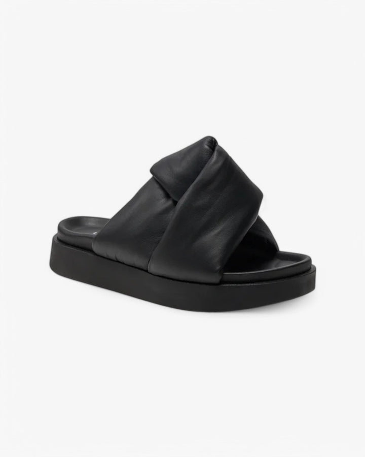 INUIKII Klapki Soft Crossed Black - GOT'EM