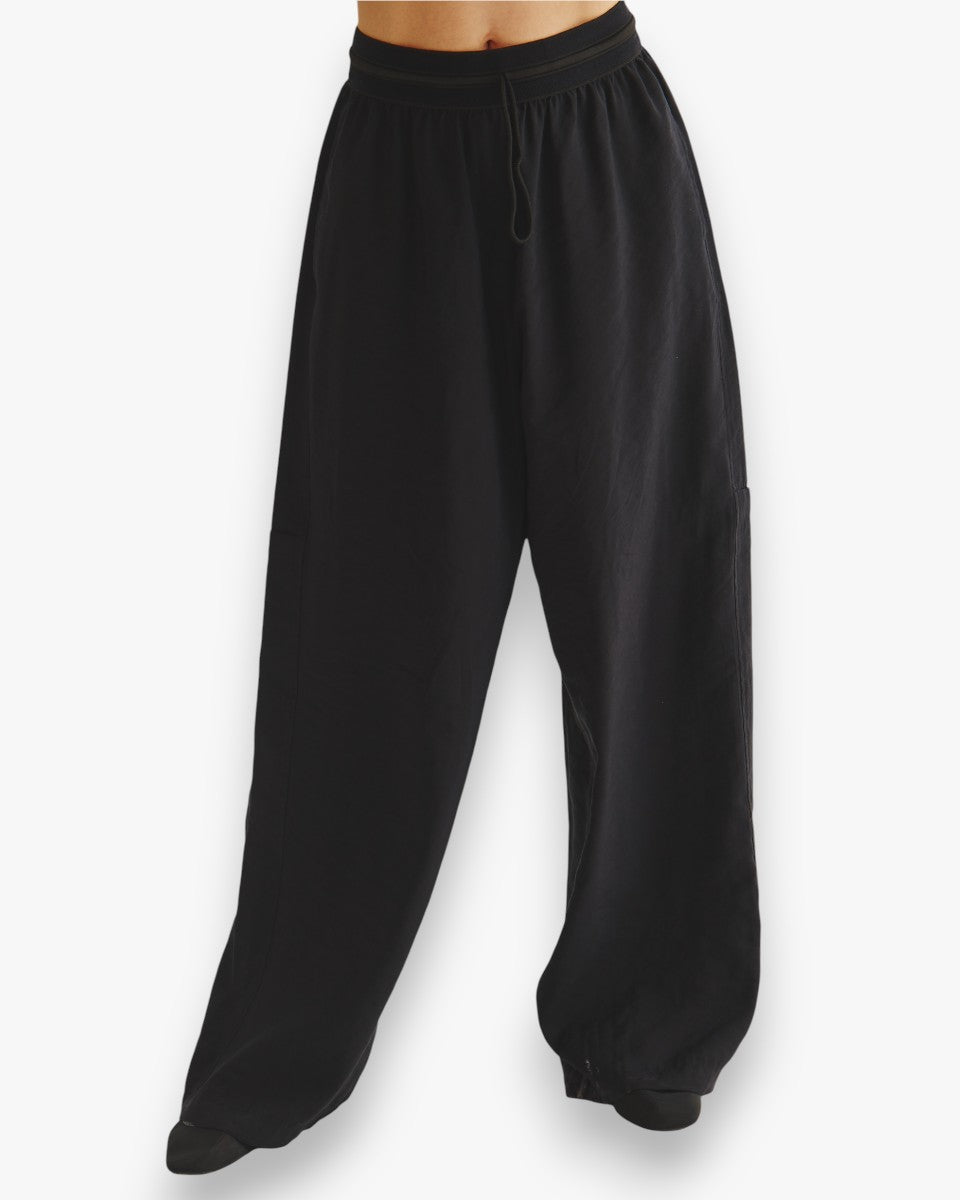 MMC Studio Spodnie Nabil Neo Black