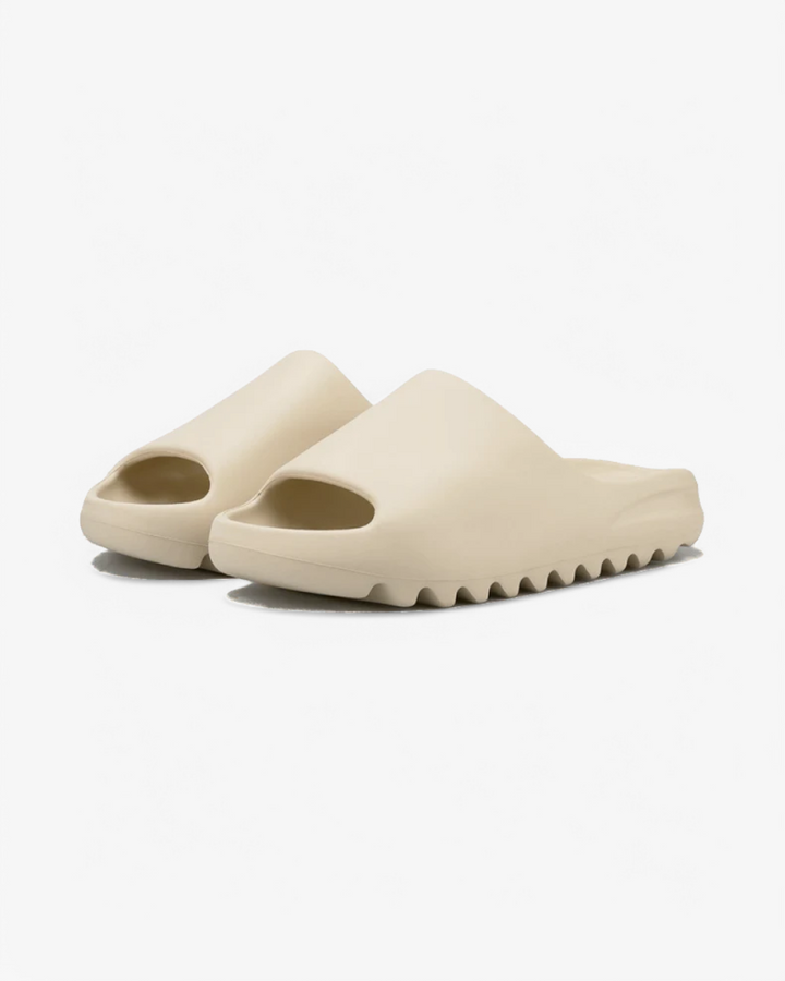 Yeezy Slide Bone - GOT'EM